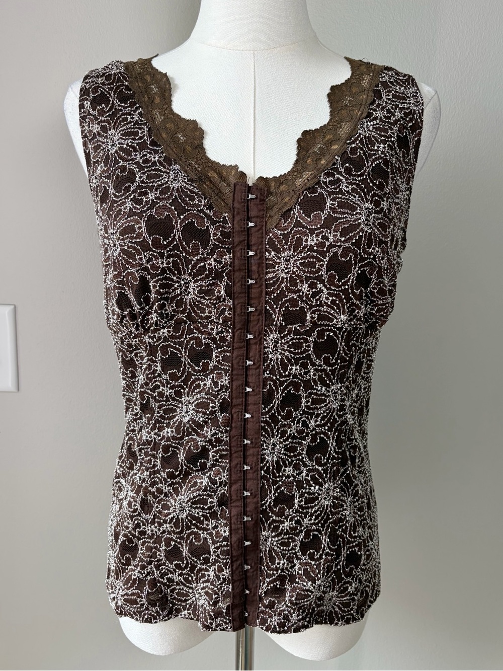 Studio Y Vintage Brown Floral Lace Clasp Front Camisole Tank Top Fairy Grunge
